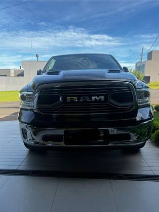 RAM 1500 5.7 V8 GASOLINA REBEL CD 4X4 AUTOMÁTICO